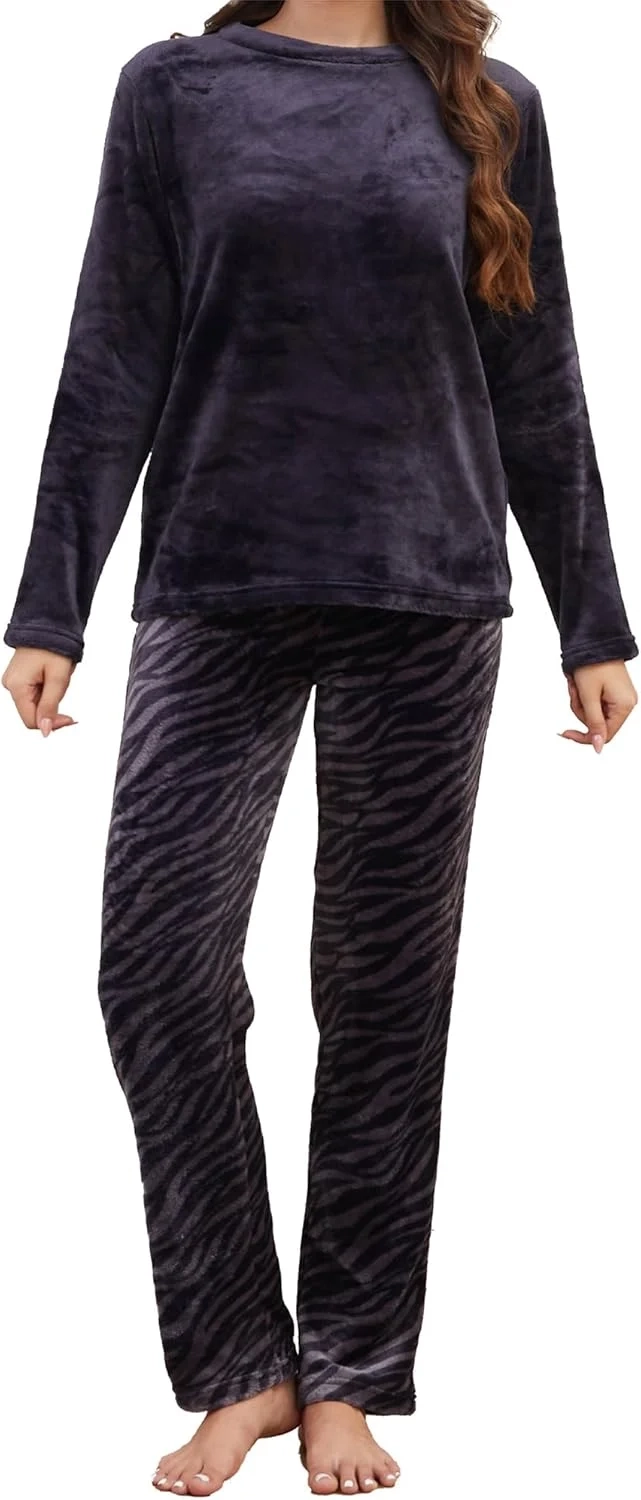 Cozy Fleece Pyjama Set for Women - Winter Warm Long Sleeve Top & Bottoms Soft Sleepwear and Loungewear (S