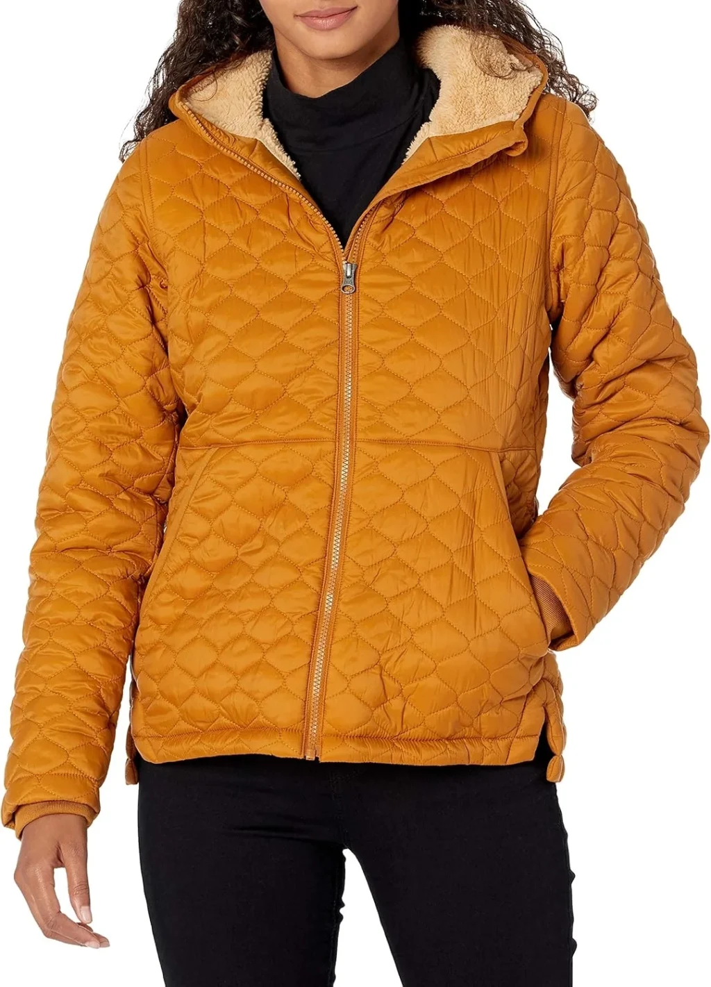 Amazon Essentials Women's Lightweight Quilted Puffer Jacket, Water-Resistant Sherpa