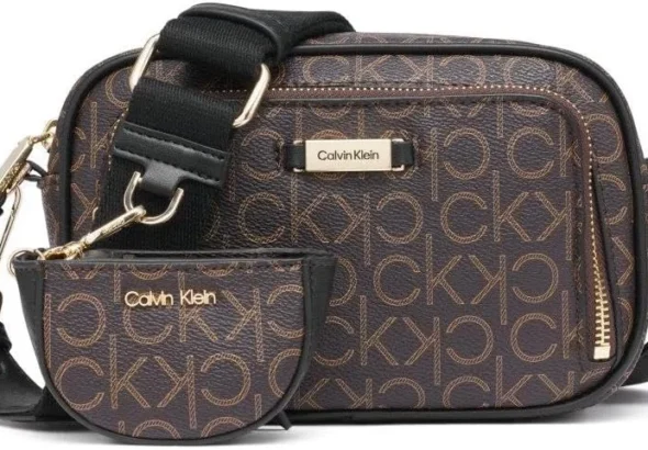 Calvin Klein Women's Zulle Organizational Camera Bag Crossbody Purse for Travel & Everyday Essentials