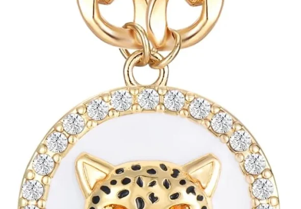 OSCCI Women's Gold Crystal Leopard Head Statement Choker Necklace for Cocktail Parties and Hip Hop Fashion