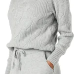 Amazon Essentials Women's Soft Touch Chunky Knit Sweater, Funnel Neck Cable Pullover