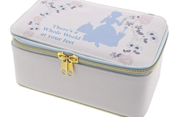 Enchanting Disney Princess Jewellery Box with Music and Mirror for Girls