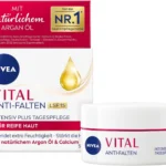 NIVEA Vital Anti-Wrinkle Intensive Plus Day Cream SPF 15, Face Care for Mature Skin with Natural Argan Oil and Calcium, Day Cream with SPF for Intensive Moisture (50 ml)