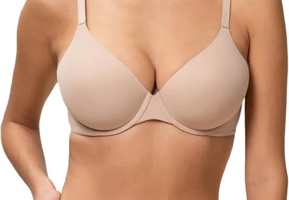 Body make-up T-shirt bra underwired