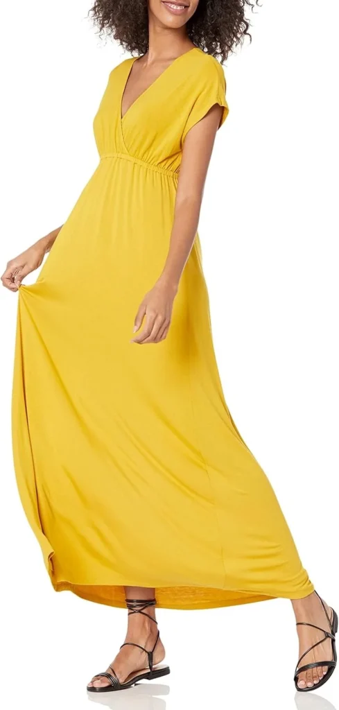 Amazon Essentials Women's Fit and Flare Waisted Jersey Maxi Dress (Available in Plus Size)
