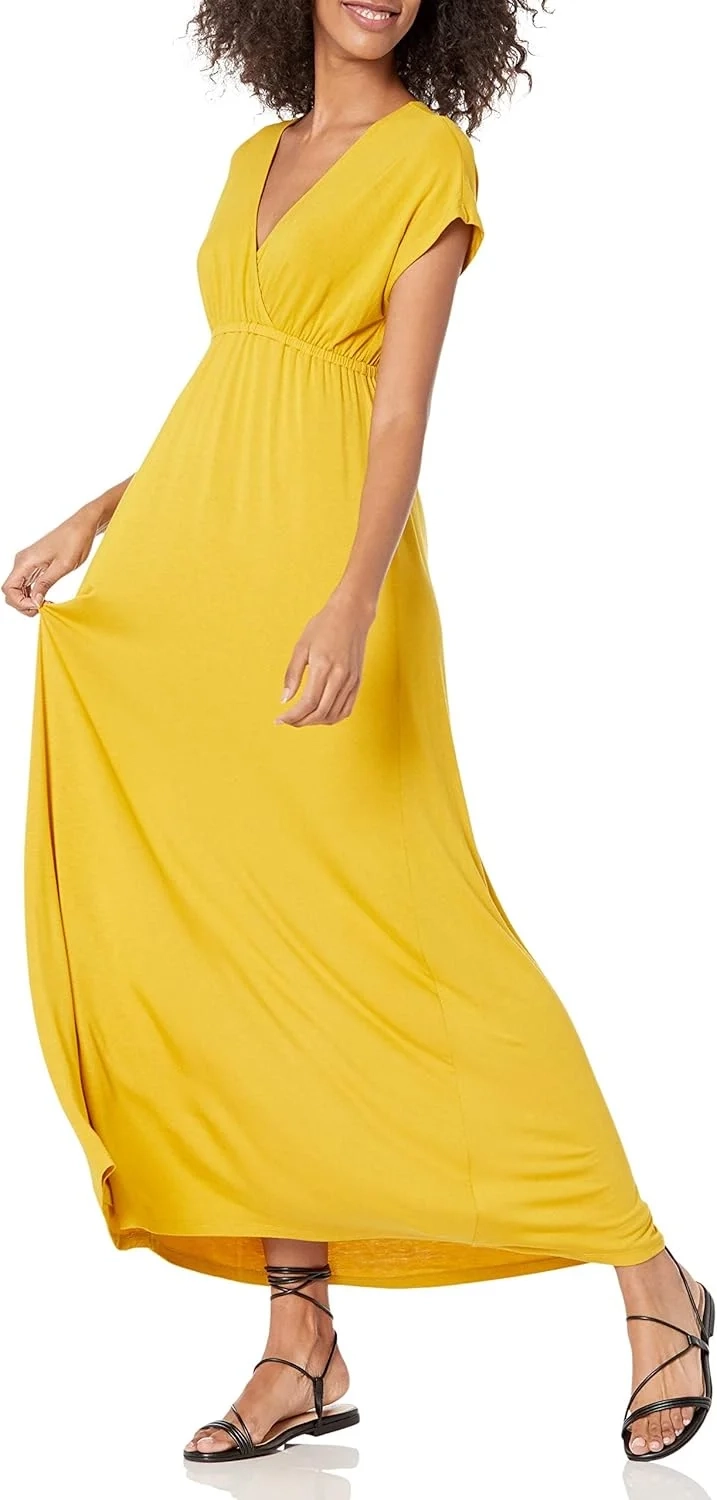 Amazon Essentials Women's Fit and Flare Waisted Jersey Maxi Dress (Available in Plus Size)