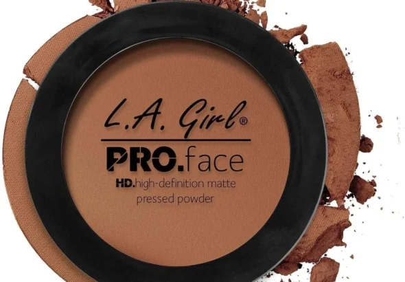 L.A. Girl PRO.Face Matte Pressed Powder, Cocoa GPP615 - Flawless, Long Lasting Matte Finish with Sheer to Buildable Coverage & Oil Control - Vegan, Travel Compact with Mirror and Sponge