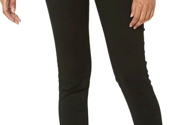 Amazon Essentials Women's Mid-Rise Stretch Pull