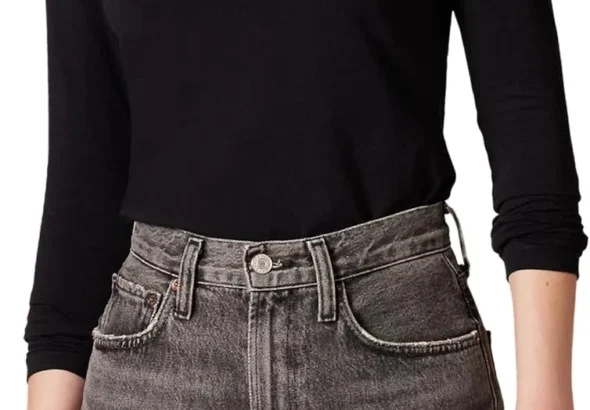 Amazon Essentials Women's Regular-Fit Long-Sleeve Crewneck T-Shirt (Available in Plus Size)