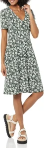 Amazon Essentials Women's Short-Sleeve V-Neck Fit and Flare Floral Jersey Dress