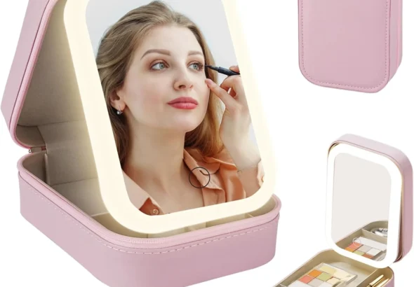 TIGARI Travel Makeup Jewelry Case with LED Mirror, Small Makeup Bag with Lighted Mirror, Three-Color Adjustable Makeup Mirror Storage Box, Portable Organizer Vanity Case for Women Beauty Tools, Pink