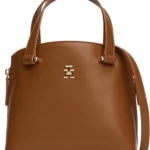 Tommy Hilfiger Women's Modern Tote Bag With Zipper Tote Bag