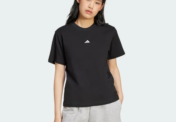 adidas Women's Essentials Small Logo Cotton T-Shirt T-Shirt (Pack of 1)