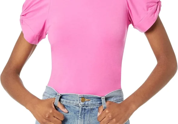 Amazon Essentials Women's Regular-Fit Twist Sleeve Crewneck T-Shirt
