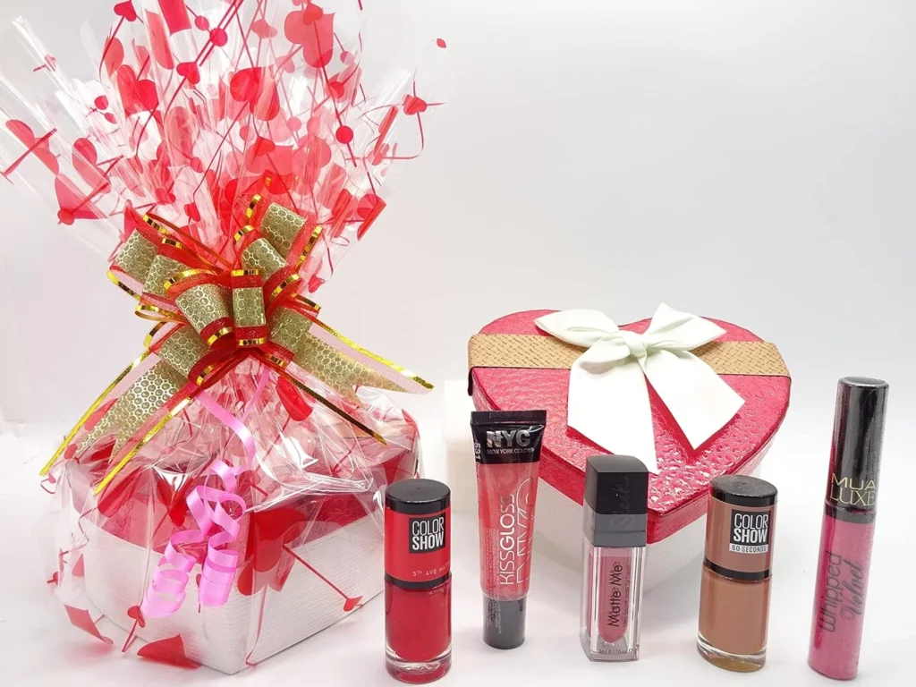 Gift Hamper For Her, Luxury Gift Set For Ladies, Make Up Kit