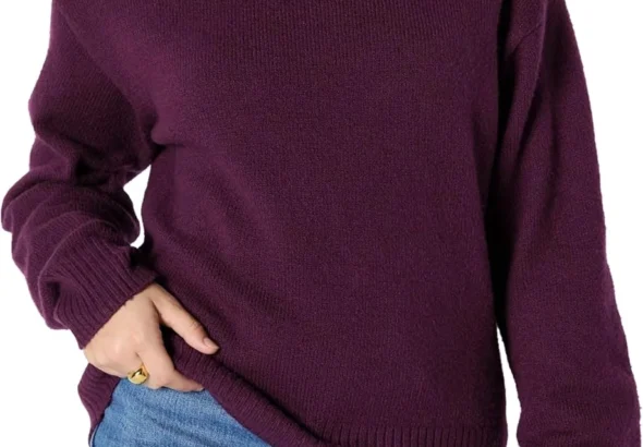 Amazon Essentials Women's Relaxed-Fit Cotton Blend Turtleneck Pullover Jumper
