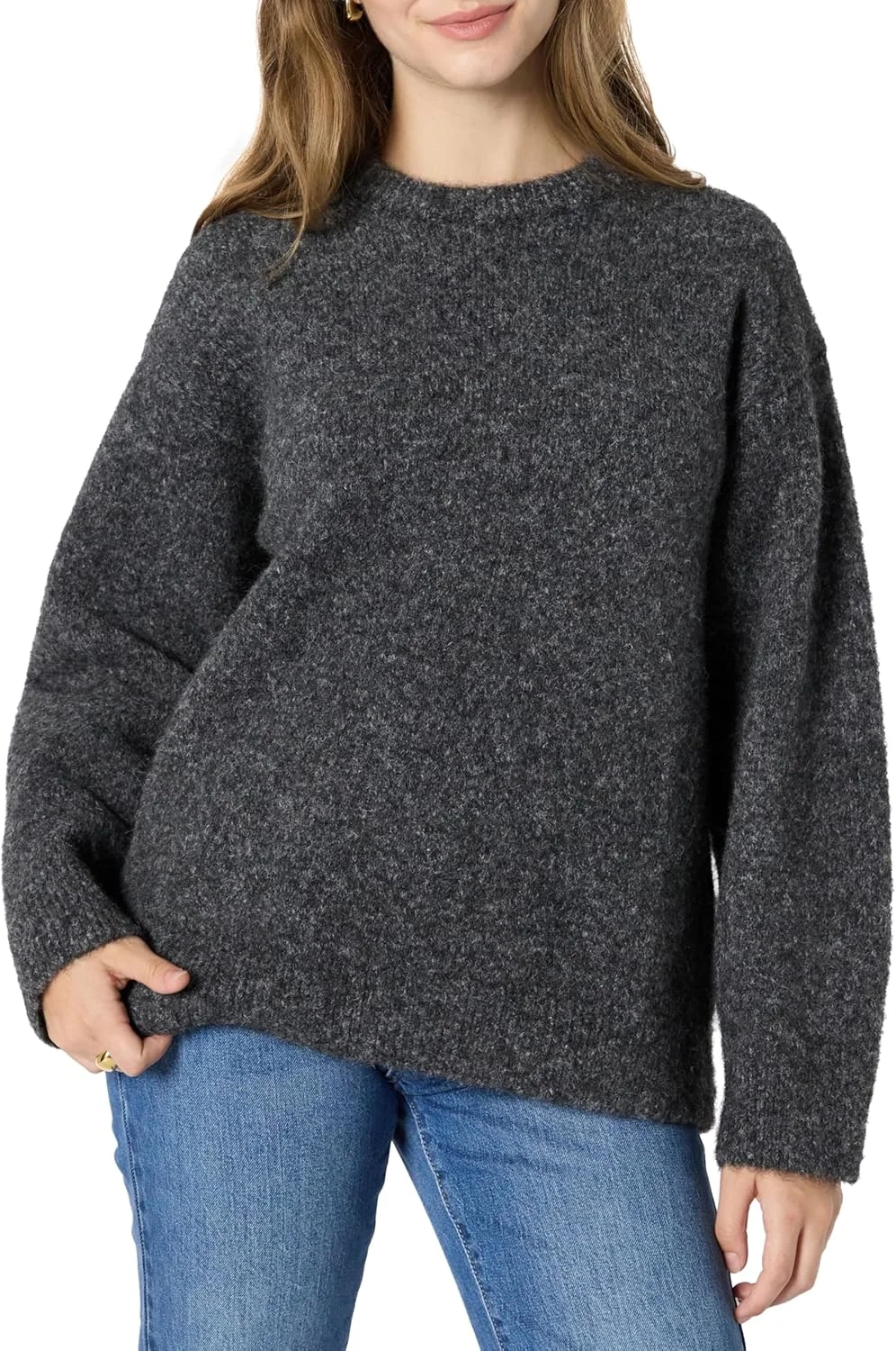 Amazon Essentials Women's Oversized-Fit Faux Mohair Crewneck Jumper
