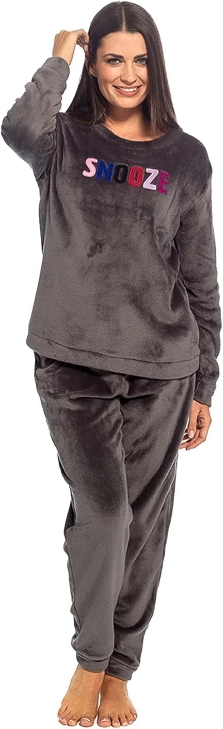 A2Z Ladies Flannel Fleece Pyjama Set Super Soft Charcoal Womens Loungewear with Multi Colour Snooze Applique Warm Winter Nightwear Set Cozy Long Sleeve Top And Elastic Waist Bottoms Soft Fleece PJs