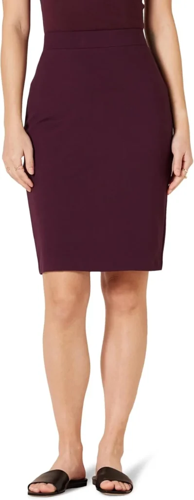 Amazon Essentials Women's Ponte Pull-on Above-The-Knee Fitted Pencil Skirt