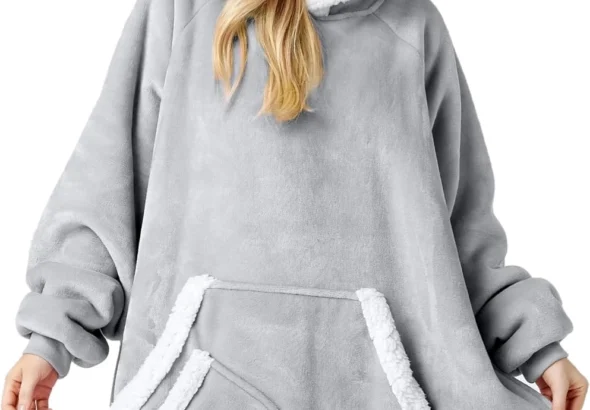 Giggling Getup Wearable Blanket Hoodie for Women and Men Gifts for Women Mom Wife Sherpa Fleece Hooded Blanket Sweatshirt Warm Cozy Sherpa Wearable Throw with Pocket & Sleeves for Adult Standard Gray